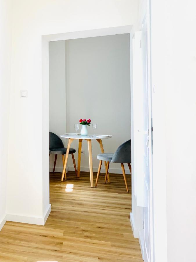קלודז'קו Apartament W Centrum Miasta Z Darmowym Parkingiem Dla Dwojga -Apartamenty Pod Zlotym Lwem מראה חיצוני תמונה